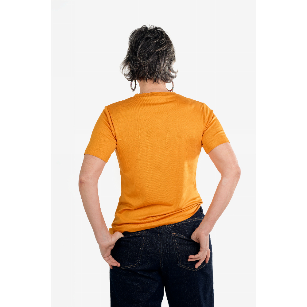 Klassisches Damenshirt – aus Modal Micro Holzfaserstoff – Bild 2